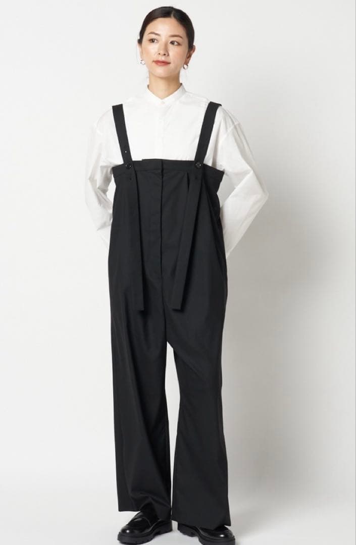 エリオポール　パンツジャンプスーツ