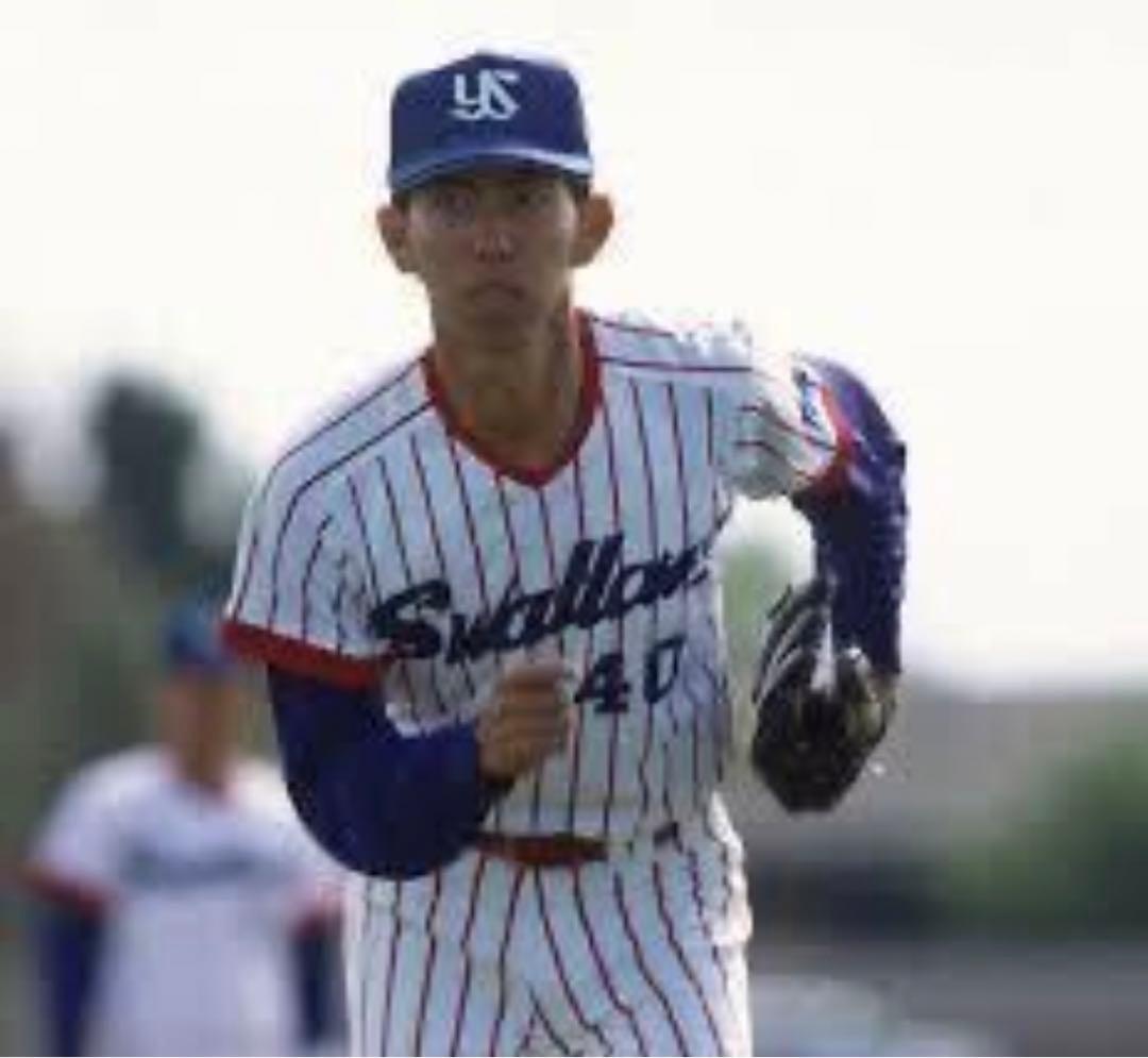 東京ヤクルトスワローズ　鈴木平　実使用ホームユニフォーム　デサント　1992