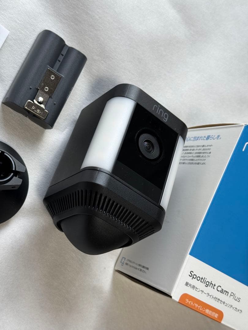 【美品】Ring 屋外用　スポットライトカム プラス バッテリーモデル
