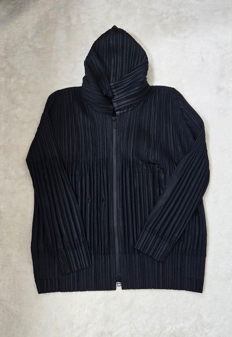 pleats please/fluffy basics/ブラック/サイズ３