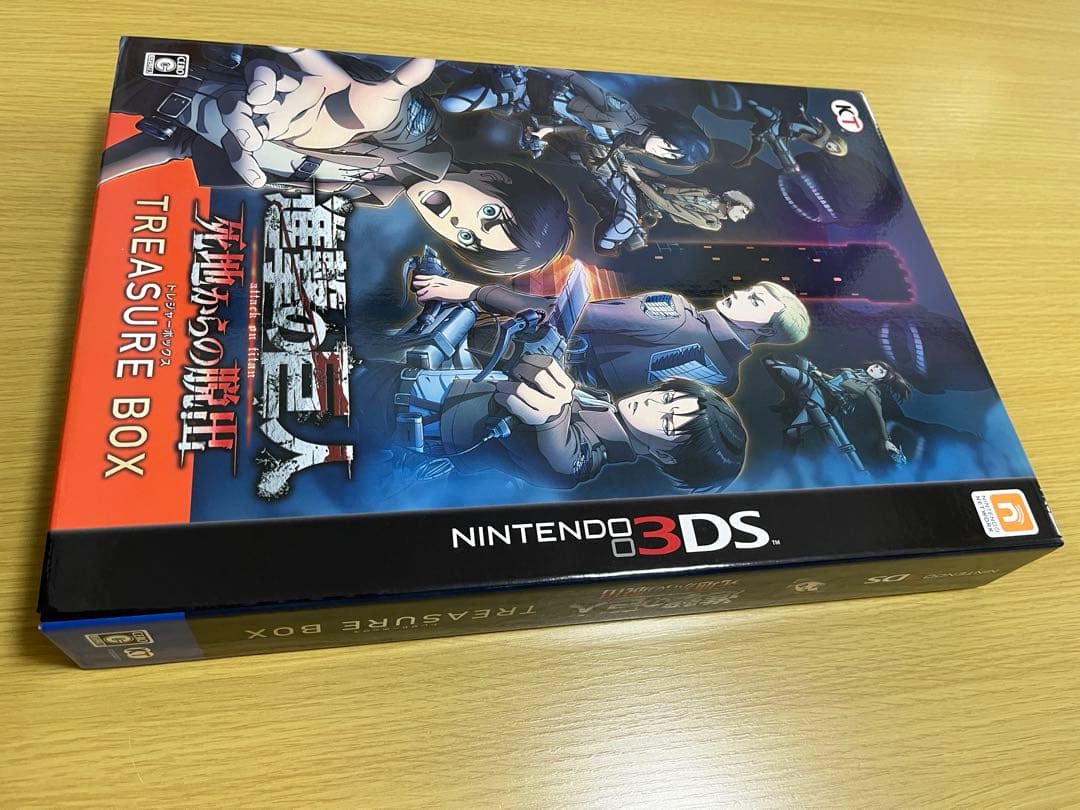【未使用】【美品】3DS 進撃の巨人 死地からの脱出 TREASURE BOX