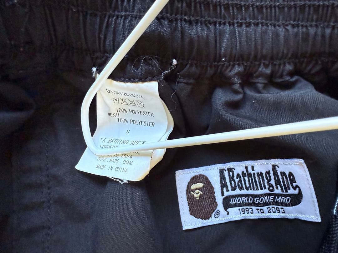 【最終値下】 BAPE サメデザイン ショートパンツ