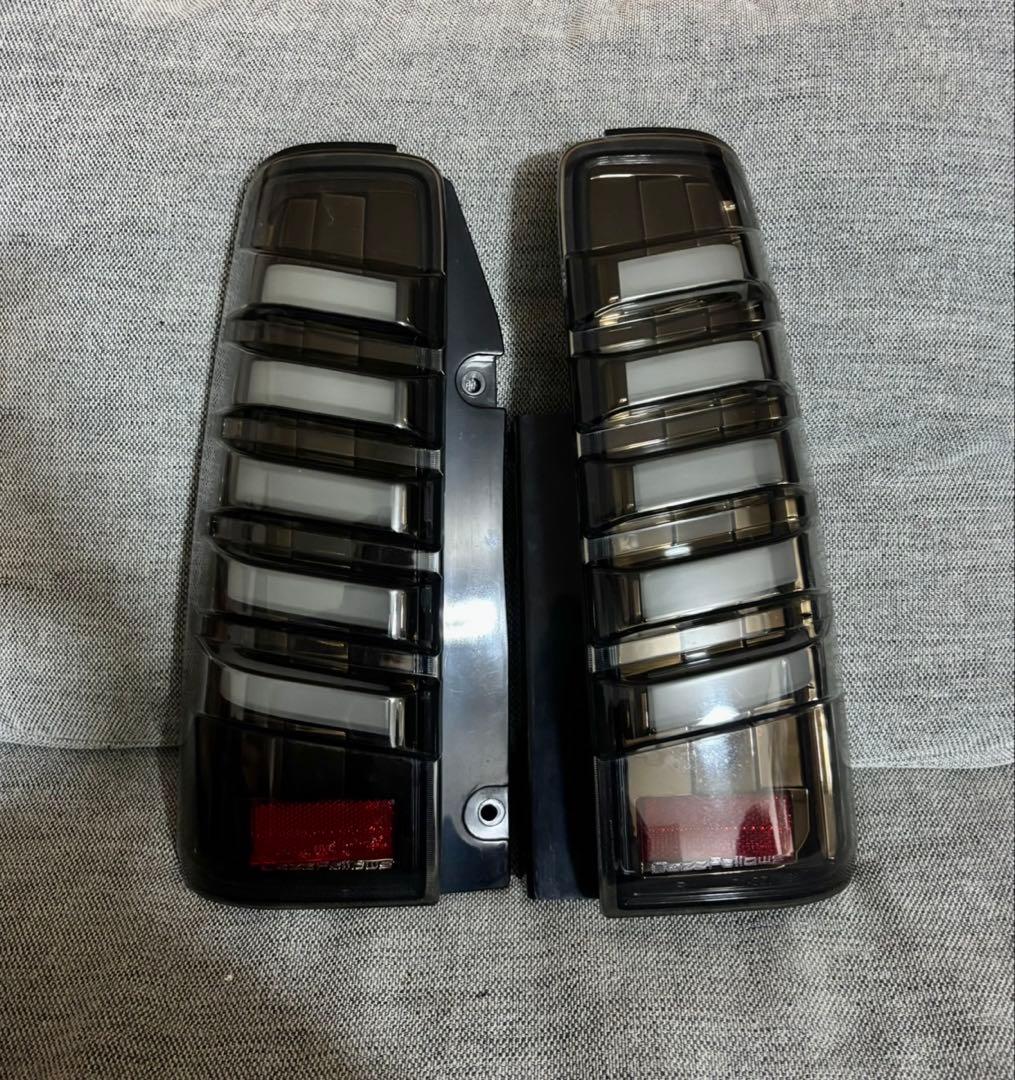 jimny jb23 テールランプ