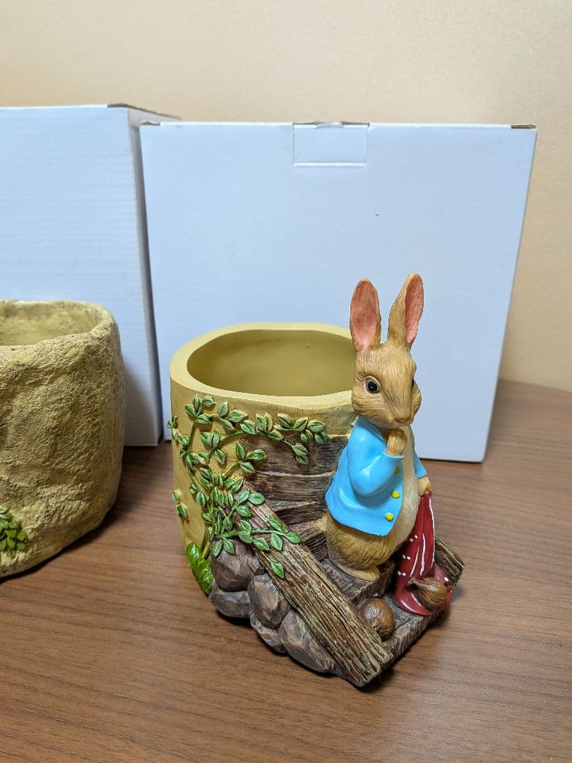 未使用　ピーターラビット　ミセスラビット　プランター　加藤工芸