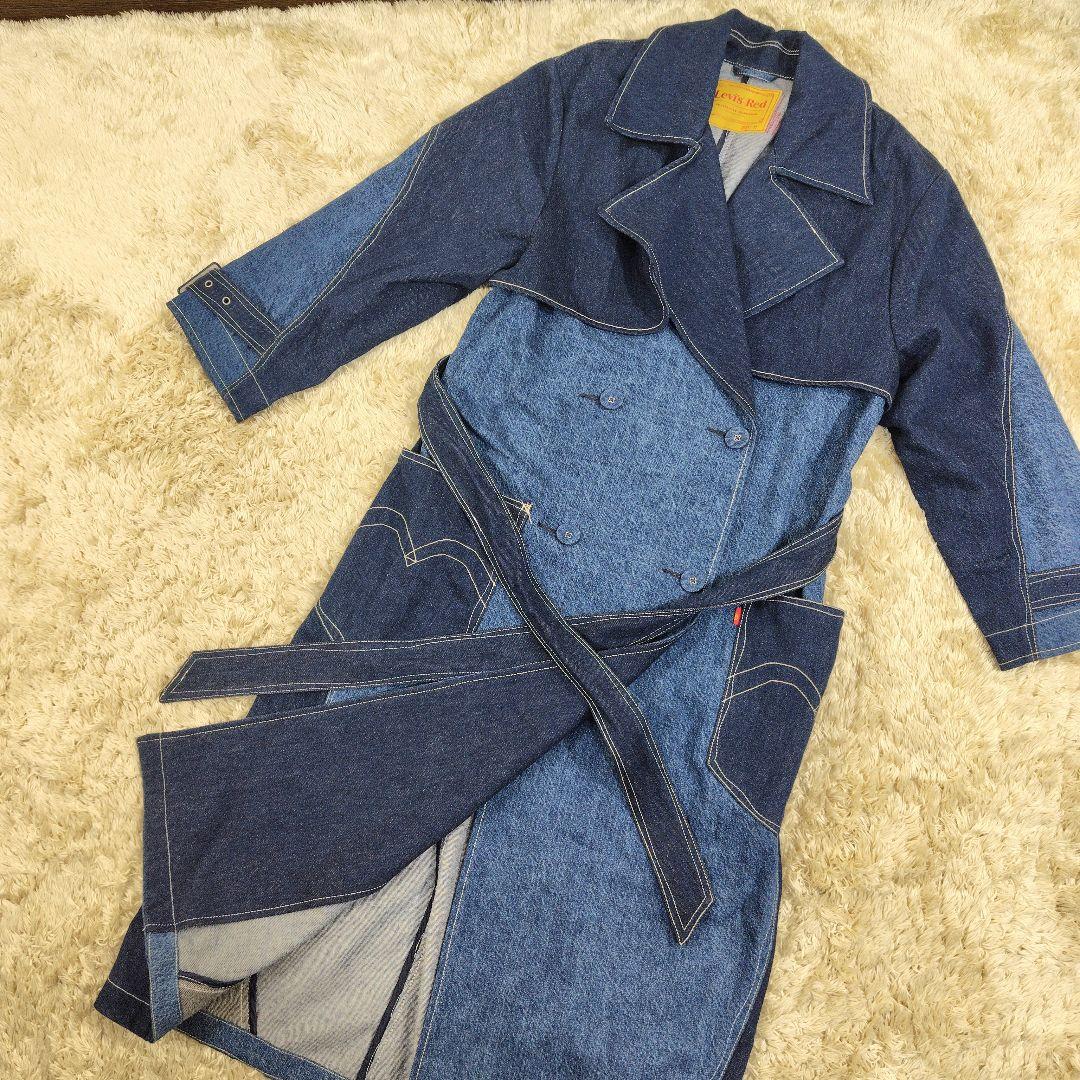 ジャケット・アウター Levi'sRed TWISTED TRENCH COAT CRYSTALINE