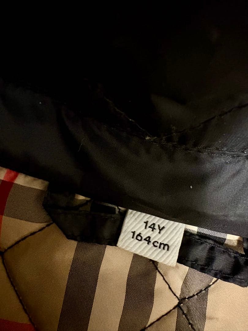 BURBERRY ブラック キルティングジャケット　162cm ほぼ新品