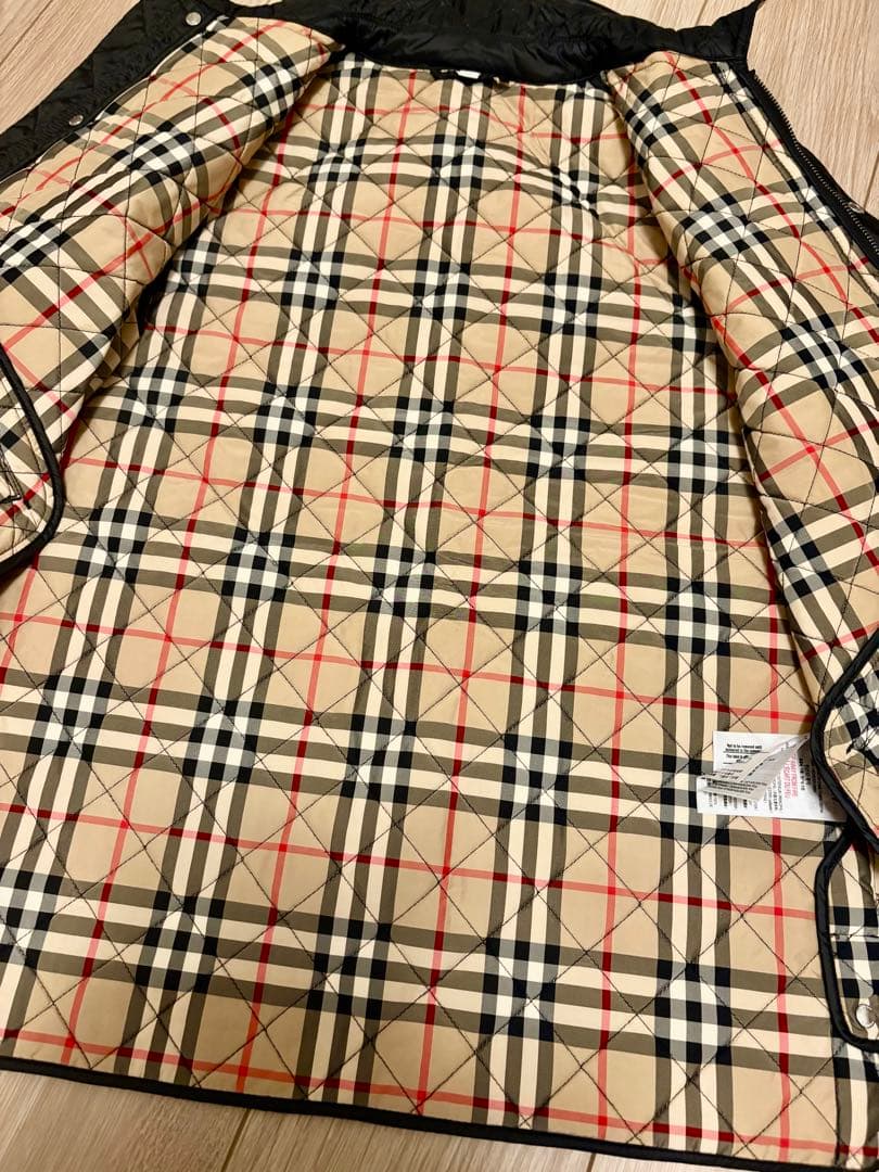 BURBERRY ブラック キルティングジャケット　162cm ほぼ新品