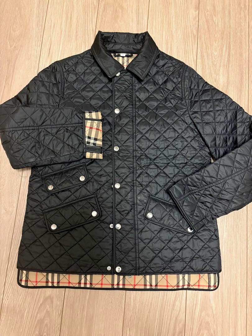 BURBERRY ブラック キルティングジャケット　162cm ほぼ新品