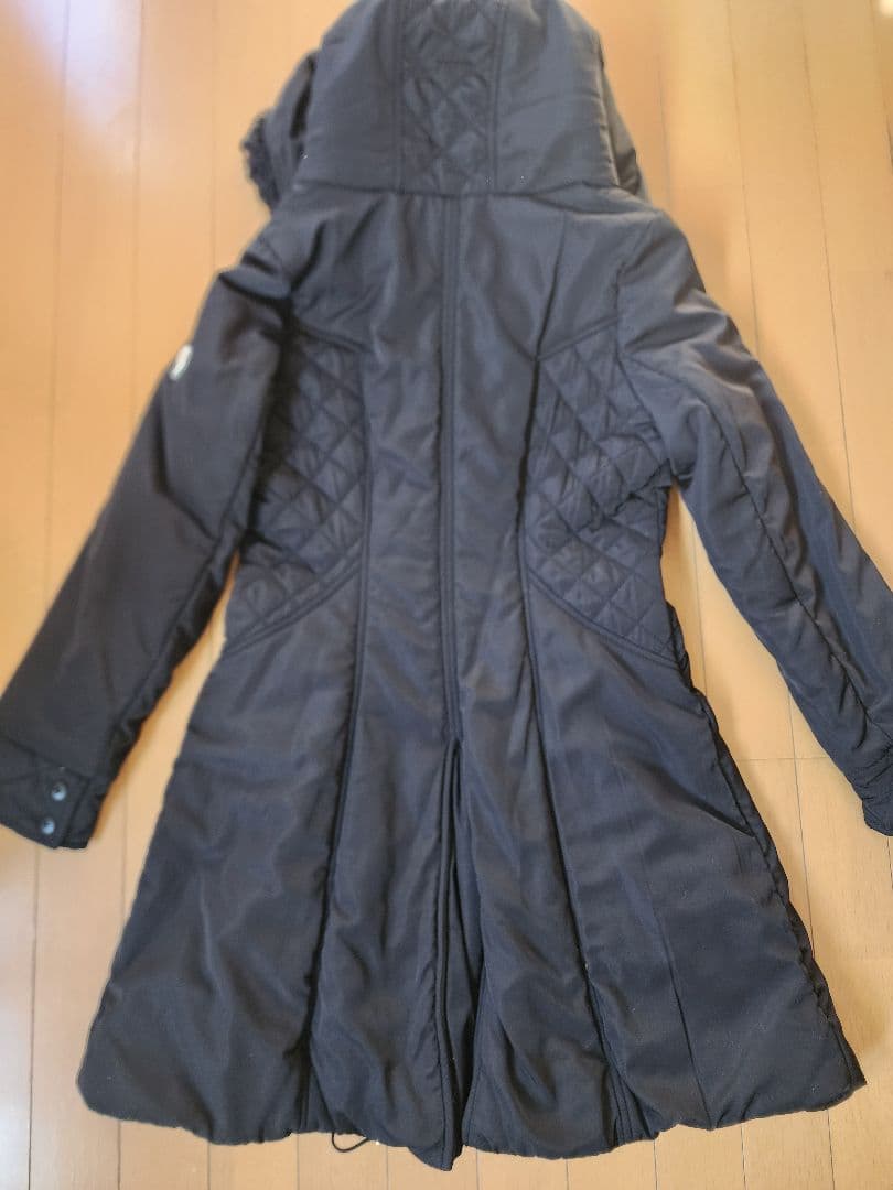 【美品】伊太利屋　キルティング中綿　Xライン　ロングコート