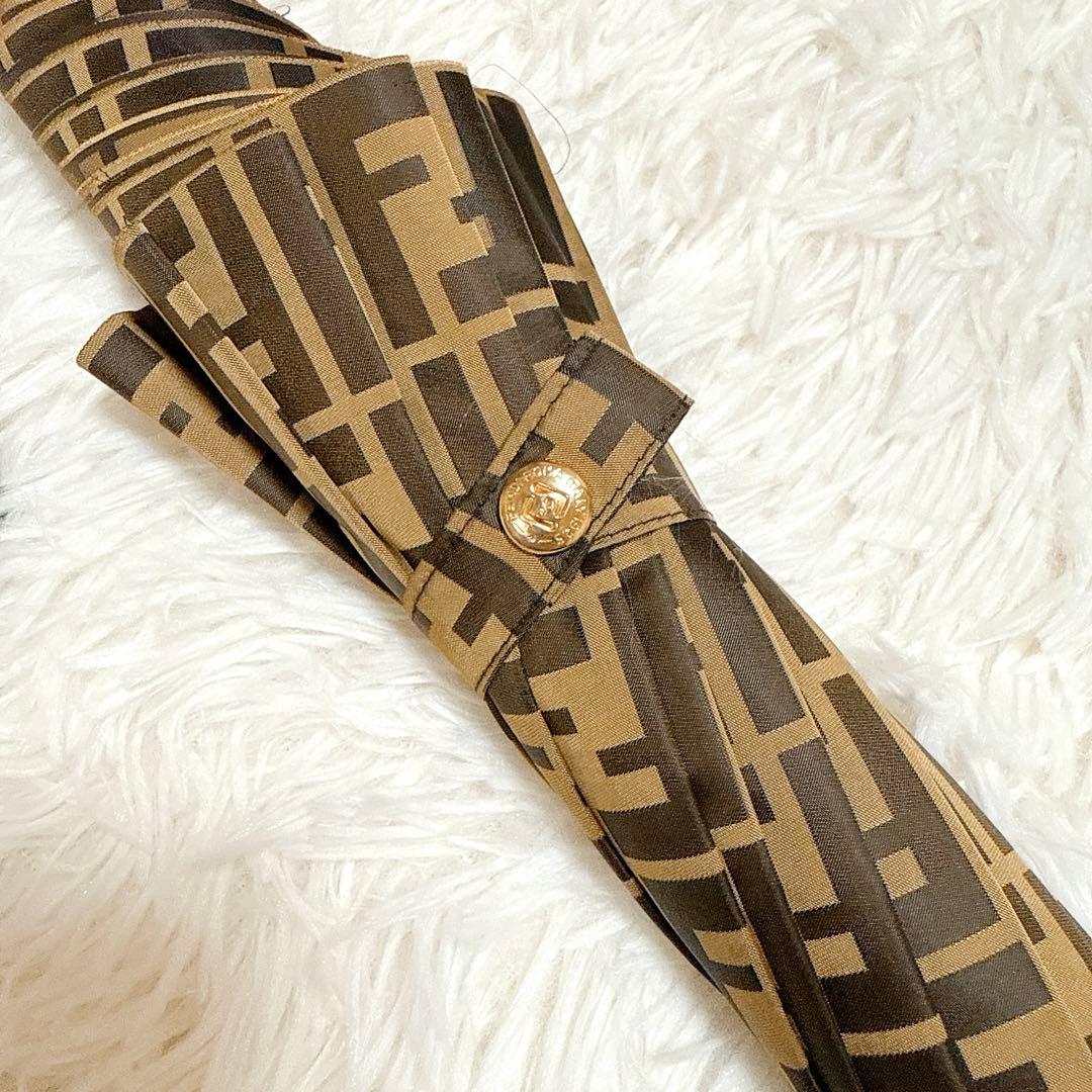 FENDI フェンディ ズッカ 傘　レア 総柄 ロゴ モノグラム 茶 ベージュ