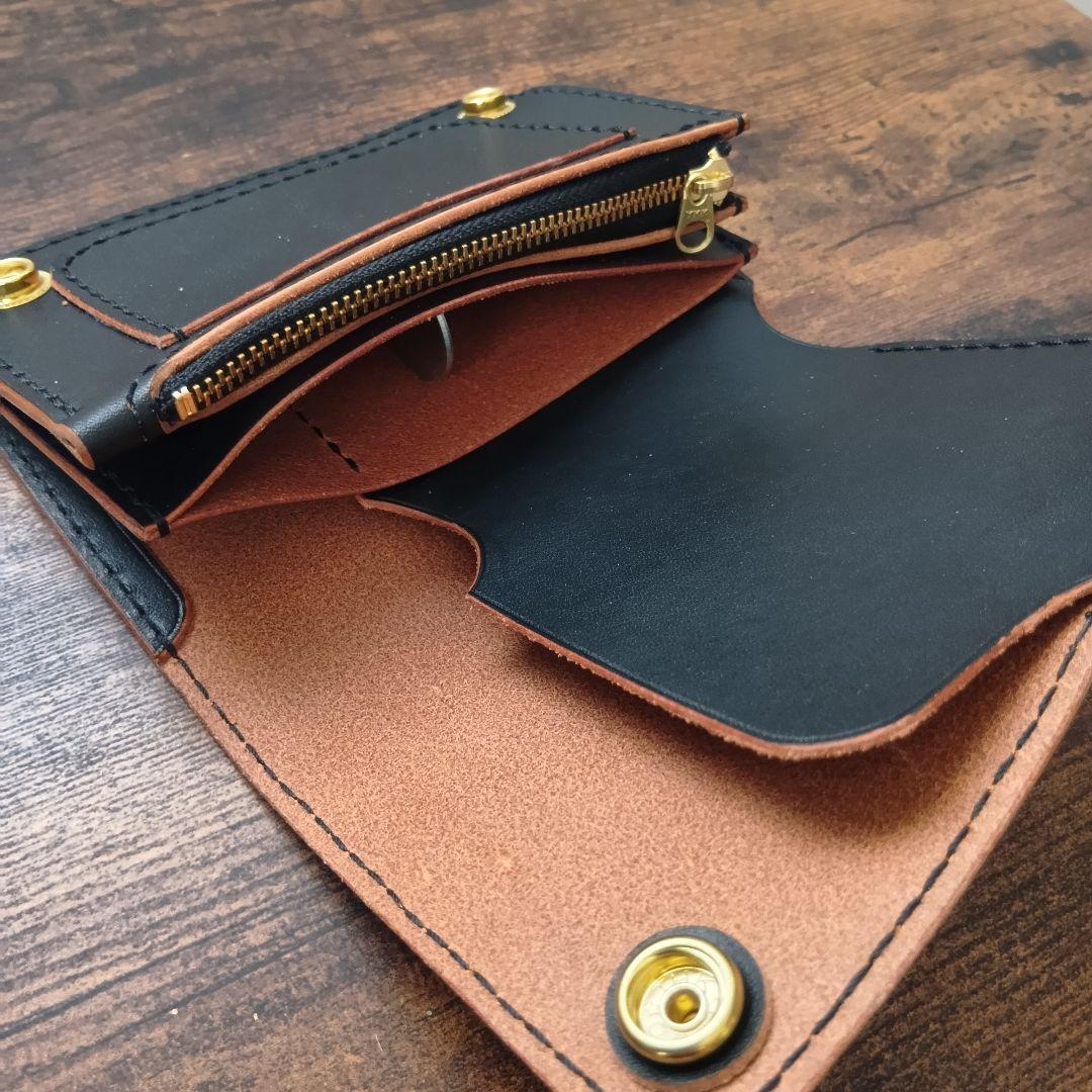 【100%栃木レザー】お札を折らず収納できるミドルトラッカーウォレット