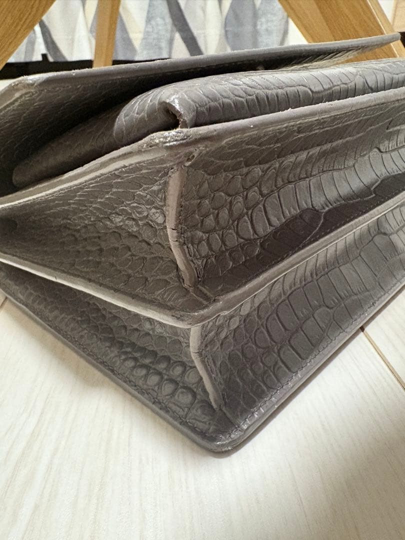 サンローラン サンセットミディアム バック