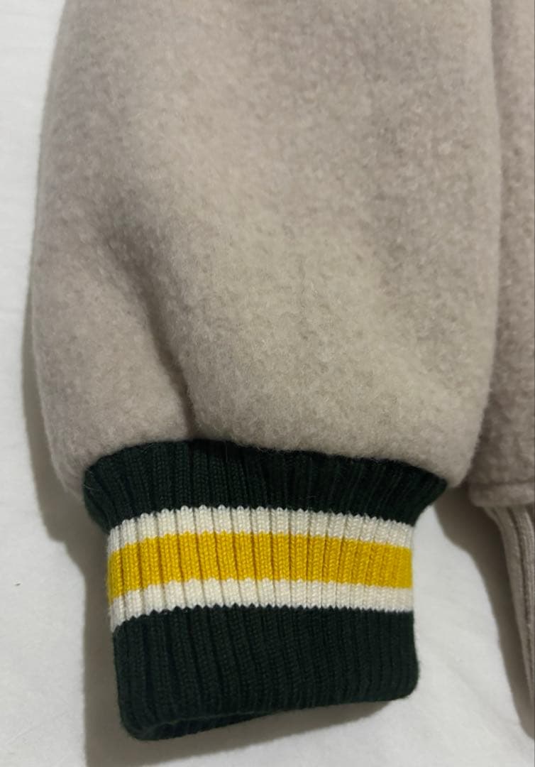 LACOSTE  L!VE　ウールメルトン スタジャン　ラコステライブ