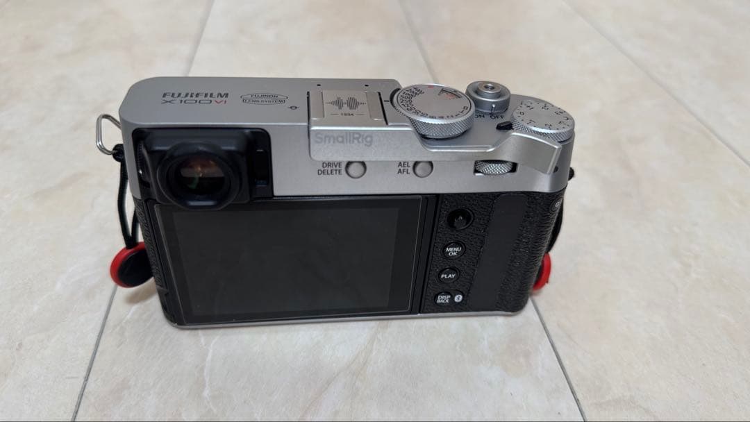 【YAM】FUJIFILM X100VI シルバー 単品売り