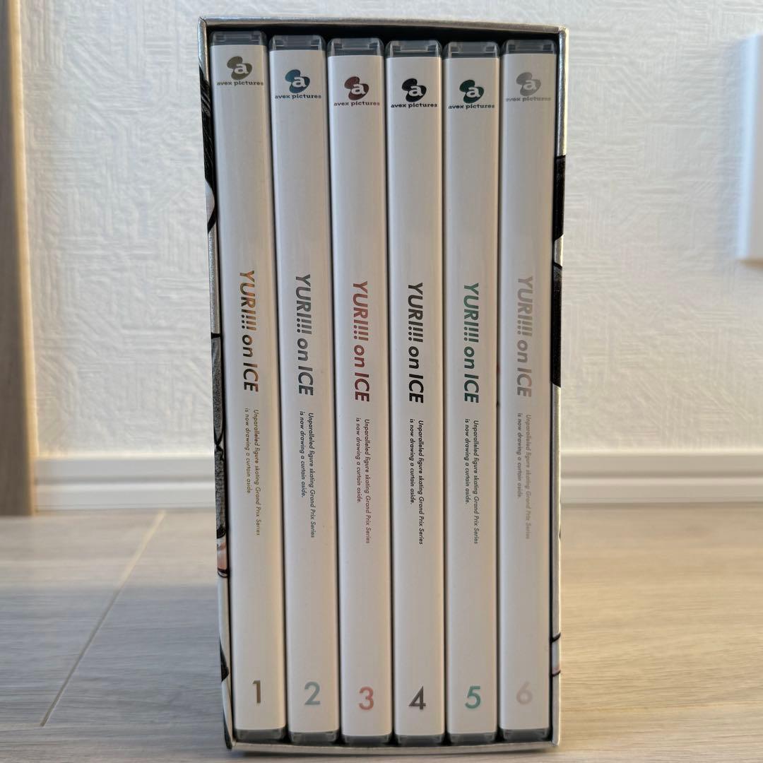 【正規品】ユーリ‼︎! on ICE 全6巻セット 収納BOX おまけ付き