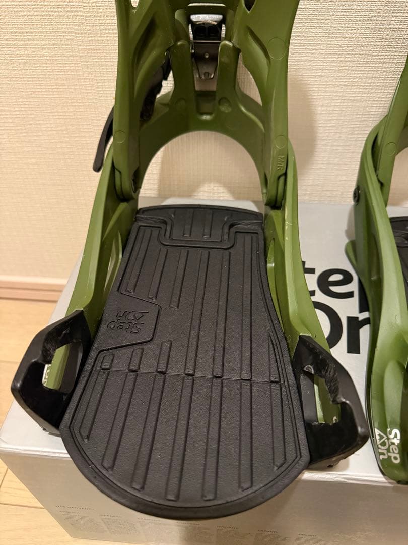 最安値Burton Stepon Mens MサイズRe:Flexバインディング