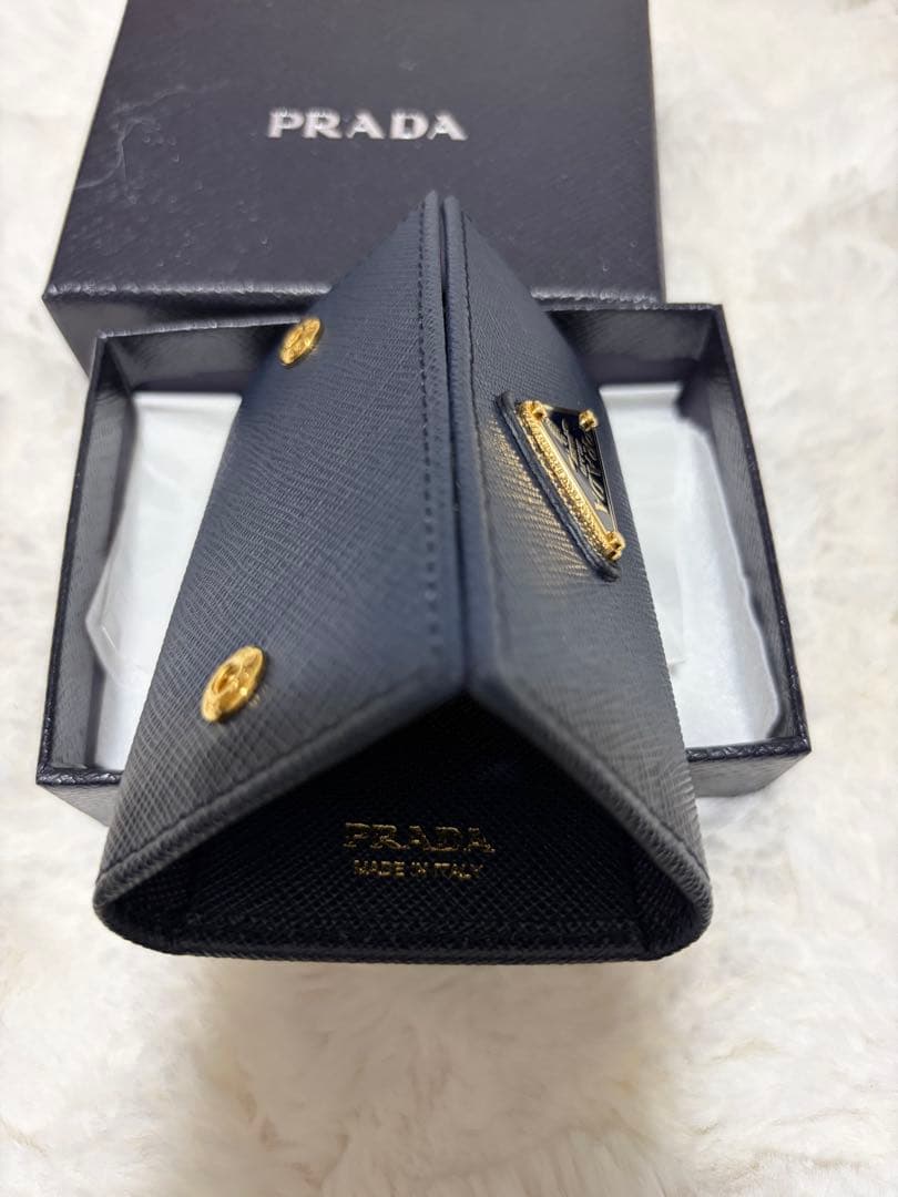 PRADA ネイビー レザー キーケース　新品