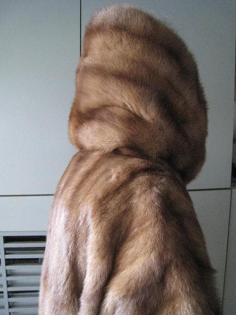 大きな襟裏表ミンク　フード付きミンクコート　ヴィンテージ　1950年代　英国