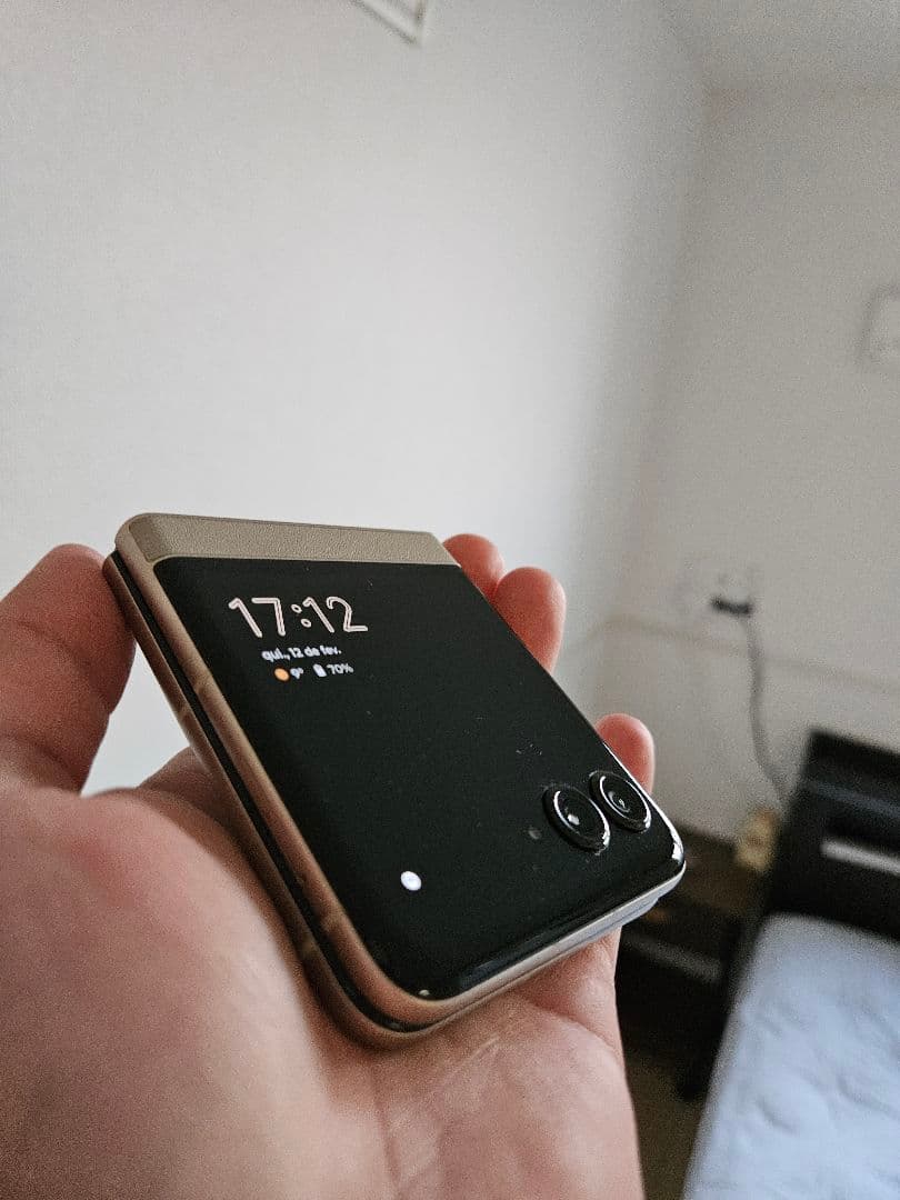 motorola razr 50s 256GB SIM フリ