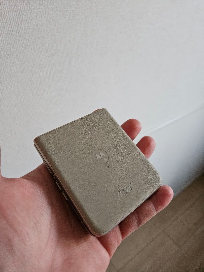 motorola razr 50s 256GB SIM フリ