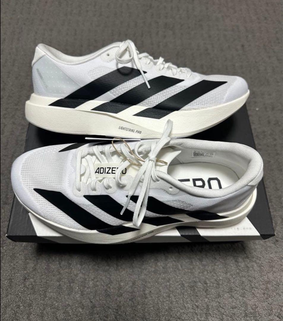 新品未使用　adidas evo sl 27㎝