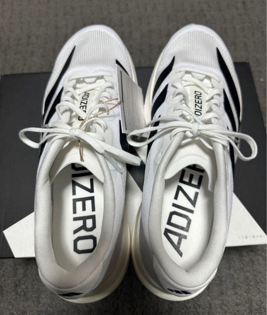 新品未使用　adidas evo sl 27㎝