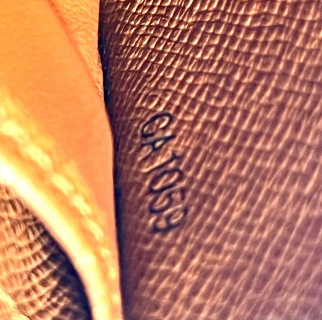 【極美品】 ルイヴィトン モノグラム ジッピーウォレット