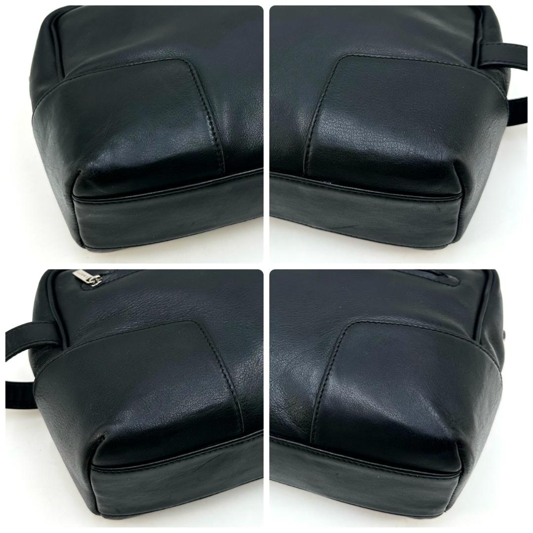 LOEWE ロエベ アナグラム型押し クラッチバッグ セカンドバッグ ブラック