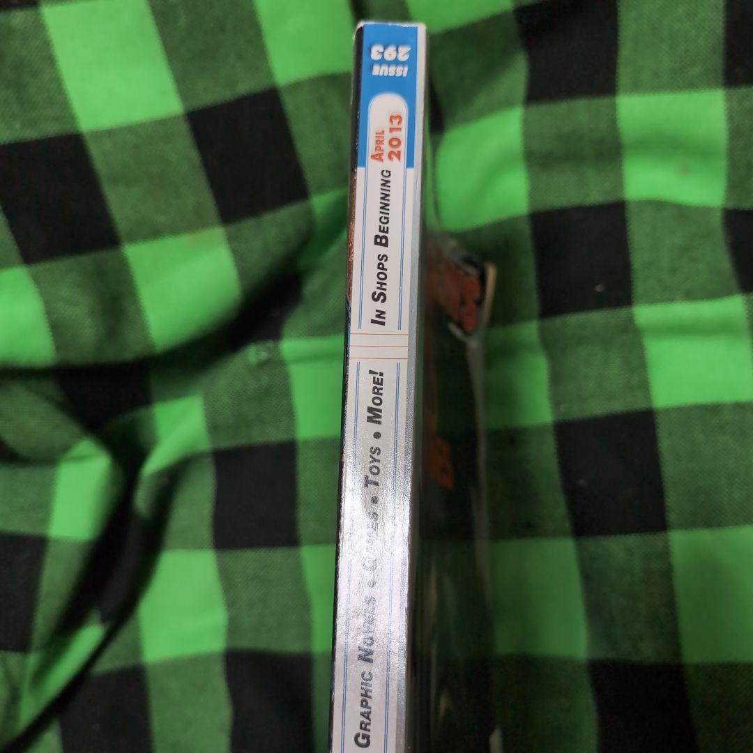 PREVIEW 2013年2月号