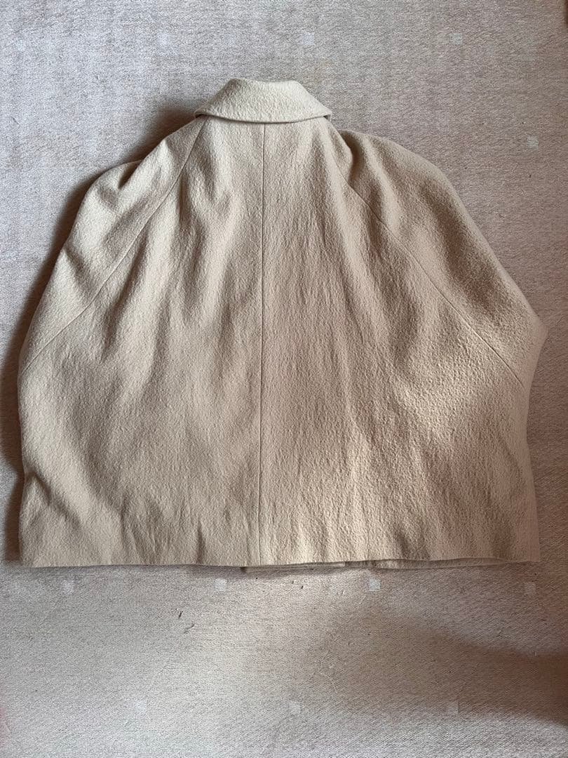 veritecoeur ヴェリテクール トラペーズライン ショートコート