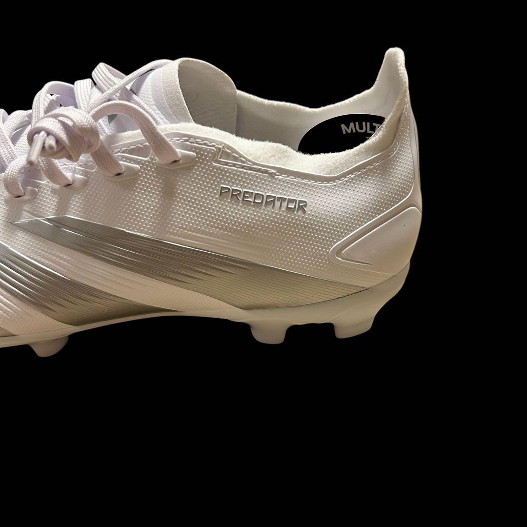 アディダス 　ホワイト 27cm 未使用品　サッカースパイク　adidas