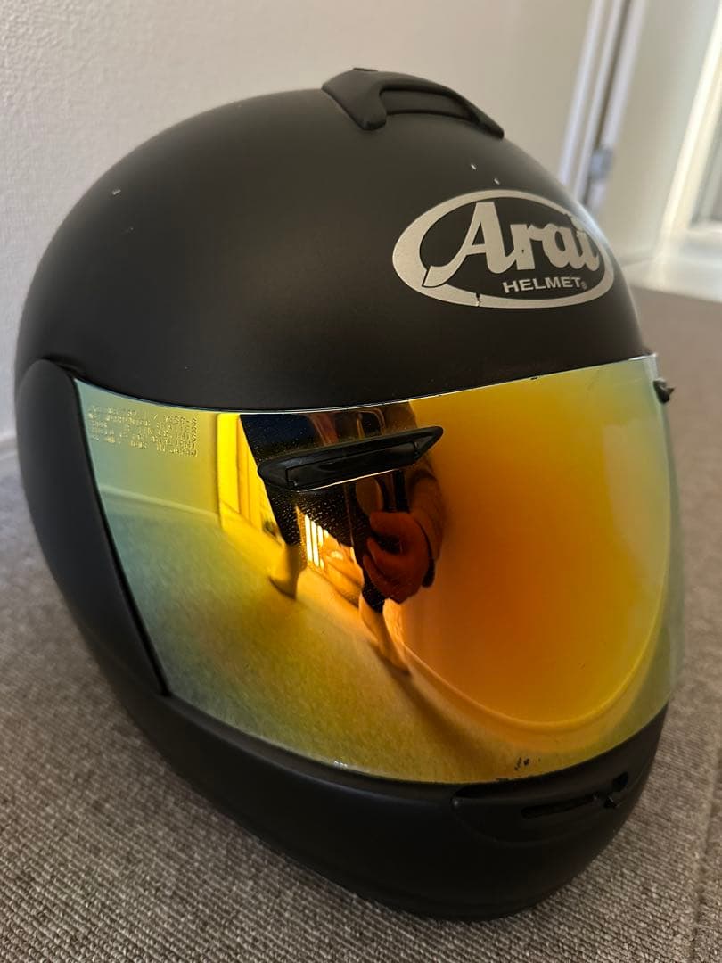 ARAI ヘルメット　純正シールド？付き