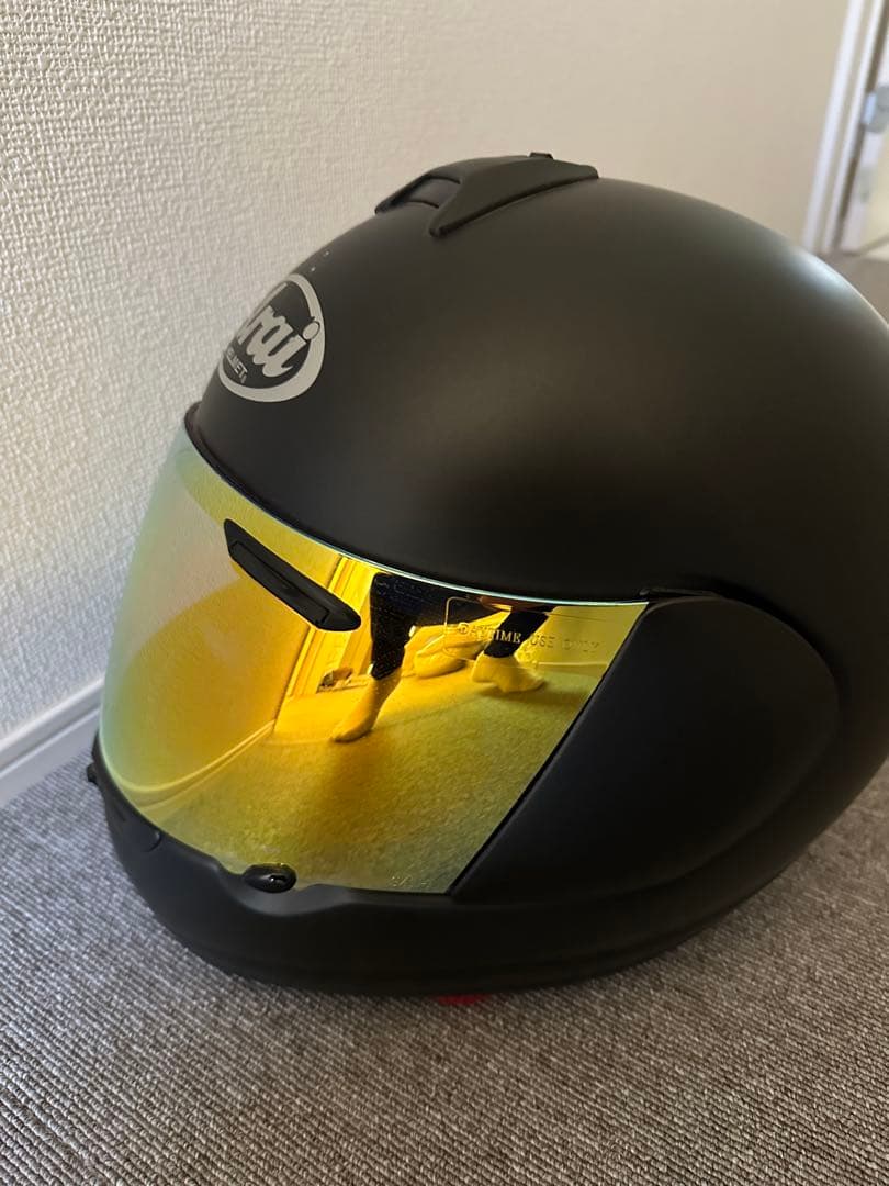 ARAI ヘルメット　純正シールド？付き