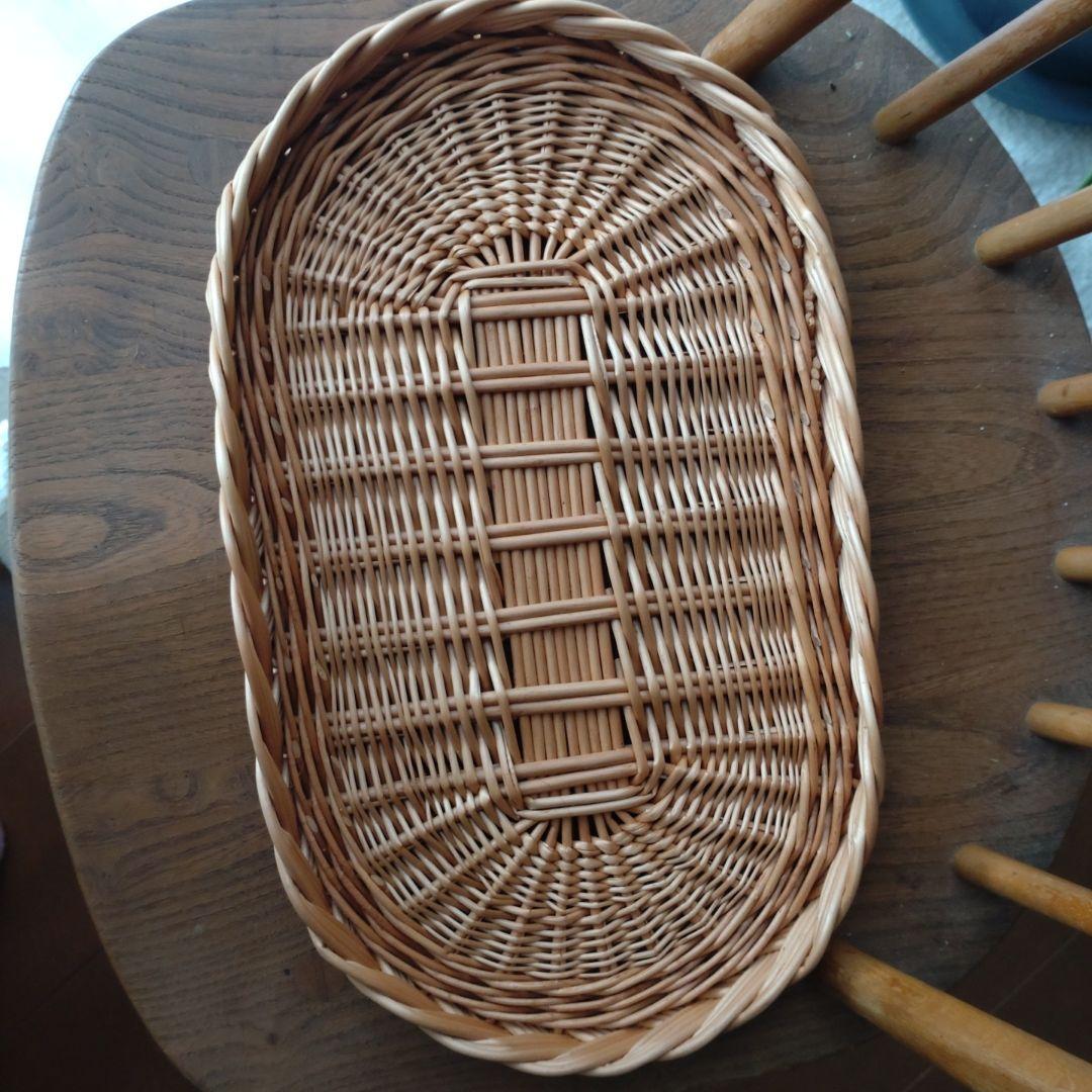 ラトビア ブレッドバスケットカゴアミドリ