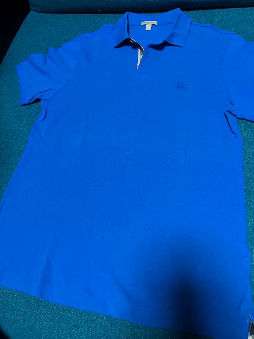 バーバリー チェック裏地 ポロシャツ 青