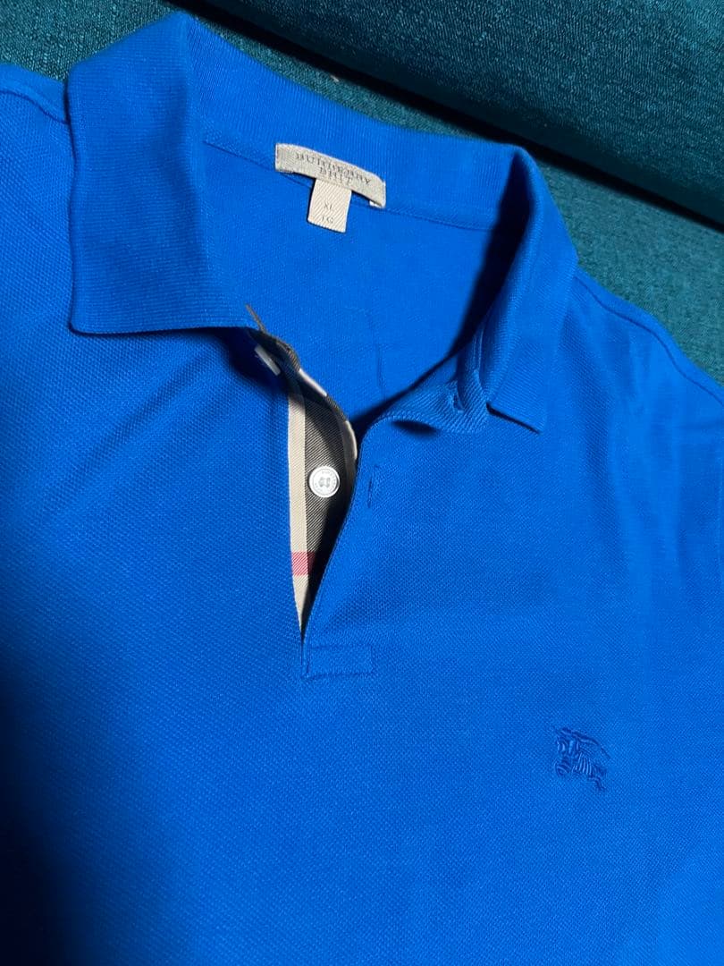 バーバリー チェック裏地 ポロシャツ 青