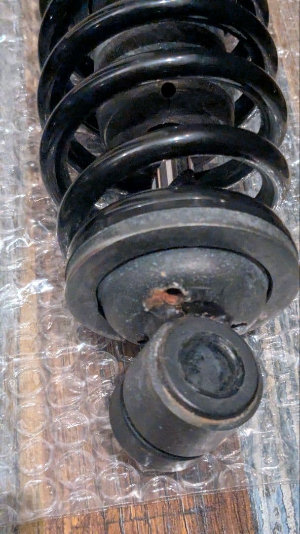 シ*ウ様 ハーレー スポーツスター純正サスペンション