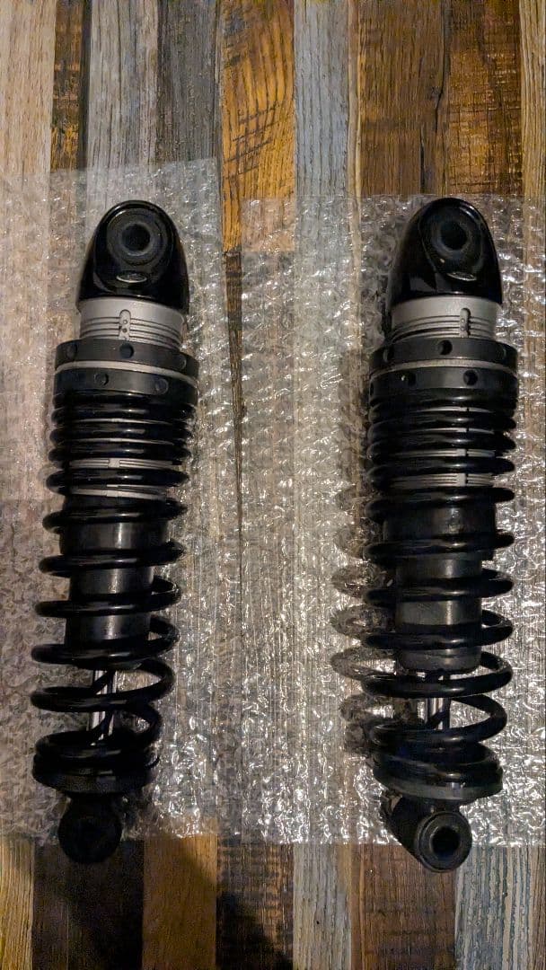 シ*ウ様 ハーレー スポーツスター純正サスペンション