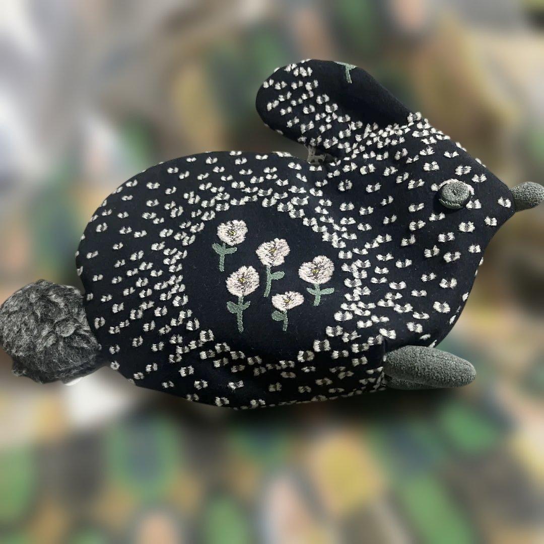 ミナペルホネン　うさポーチ新品