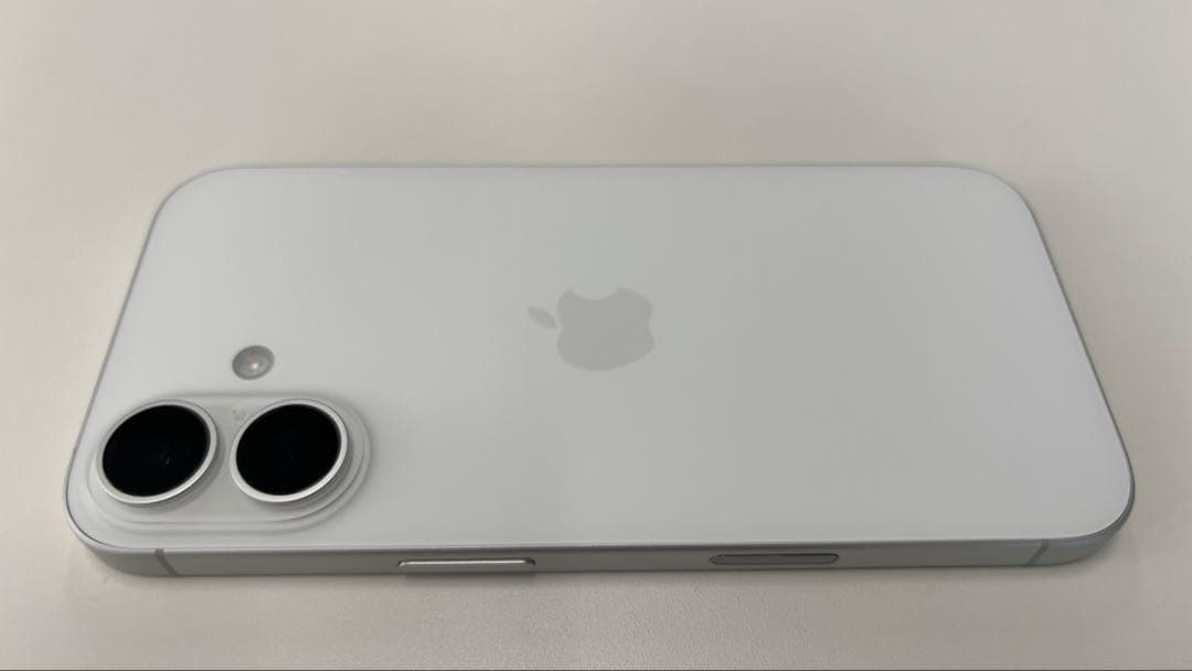 Apple iPhone 16 ホワイト 本体