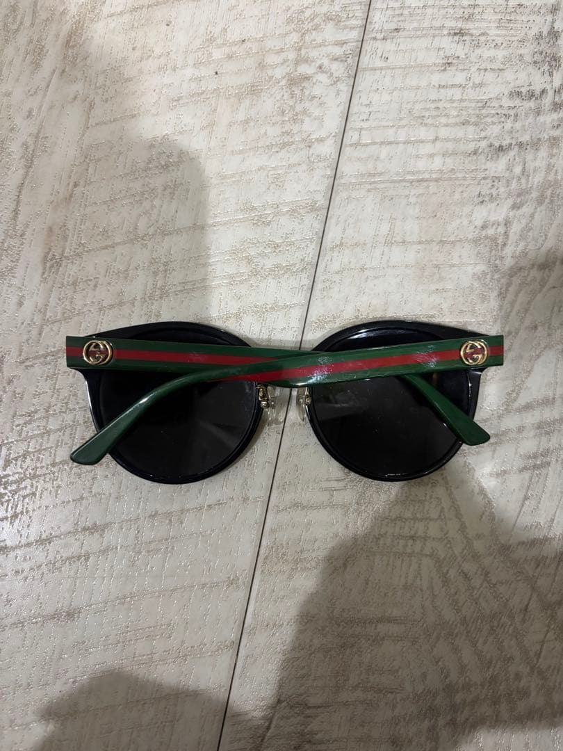 Gucci サングラス