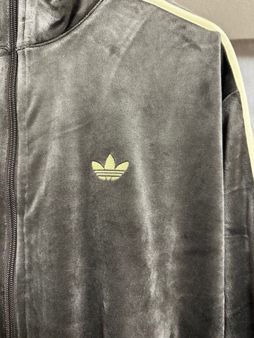 即日配送可！adidas ブラウン トラックジャケット ファイヤーバード ベロア