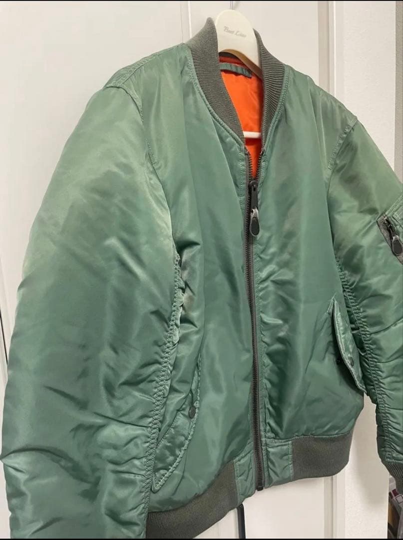 AVIREX XL フライトジャケットMA-1 アーチロゴ　コマーシャルロゴ