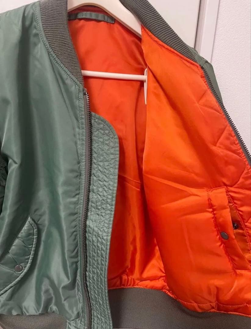 AVIREX XL フライトジャケットMA-1 アーチロゴ　コマーシャルロゴ