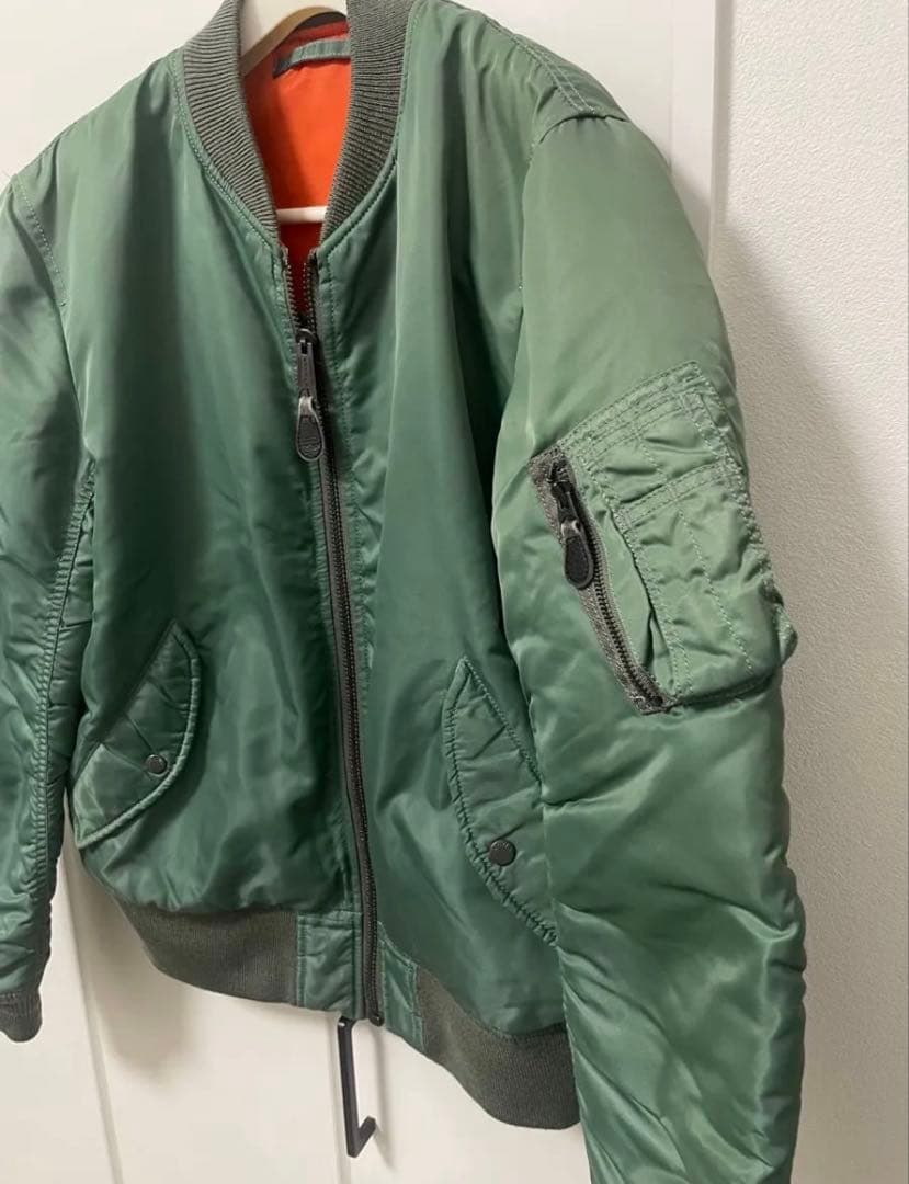 AVIREX XL フライトジャケットMA-1 アーチロゴ　コマーシャルロゴ