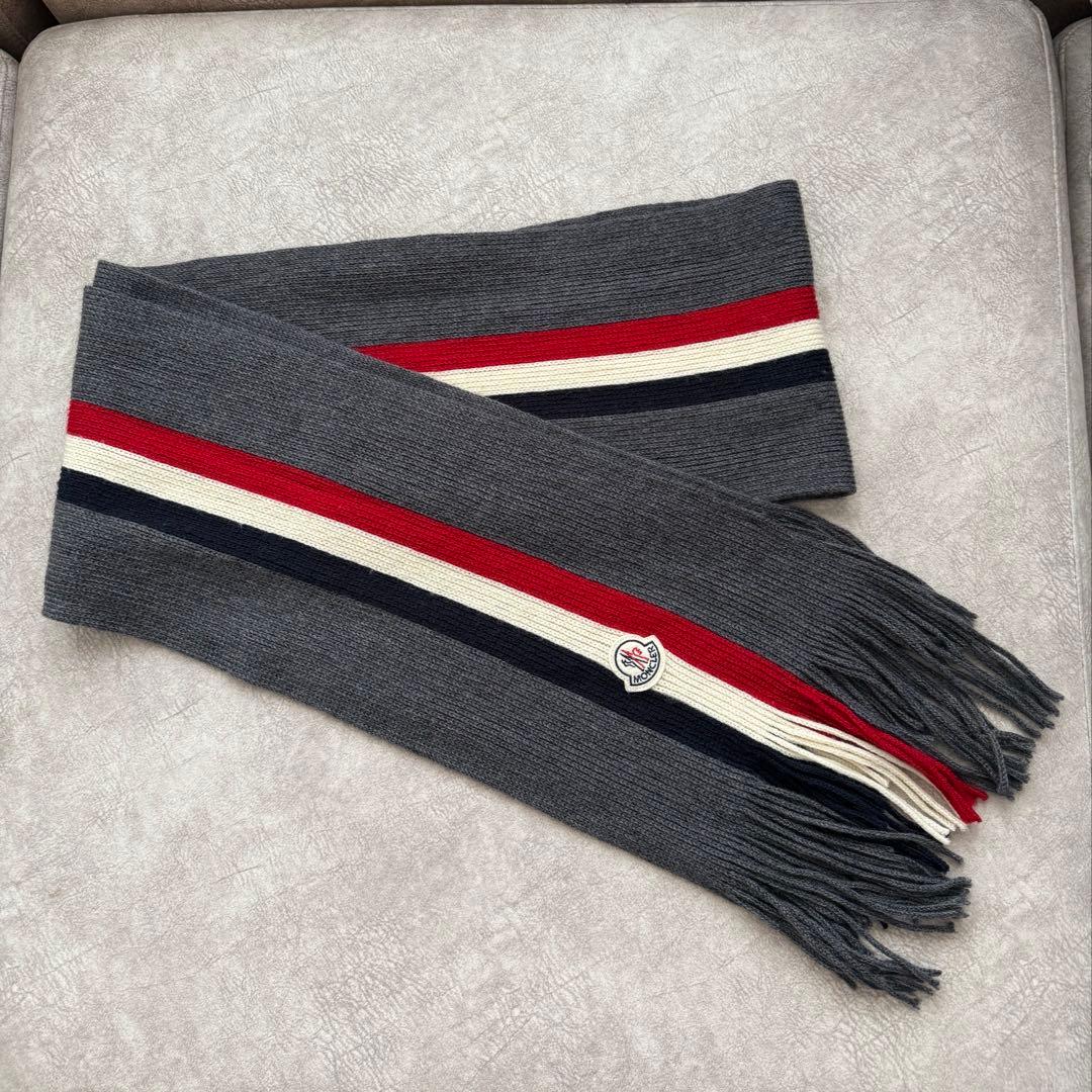 ひ*ろ様 MONCLER ストライプマフラー グレー