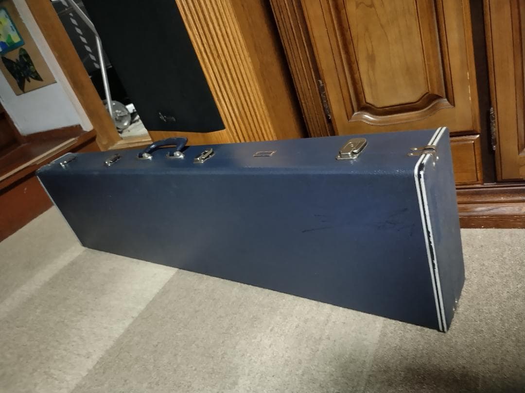 沖縄三線　バチ　ウマ　　胴皮破れ　現状渡し品