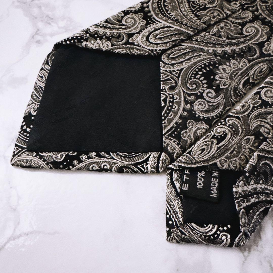 ✨美品✨エトロ　高級感あふれるペイズリー柄　ブラック　ネクタイ