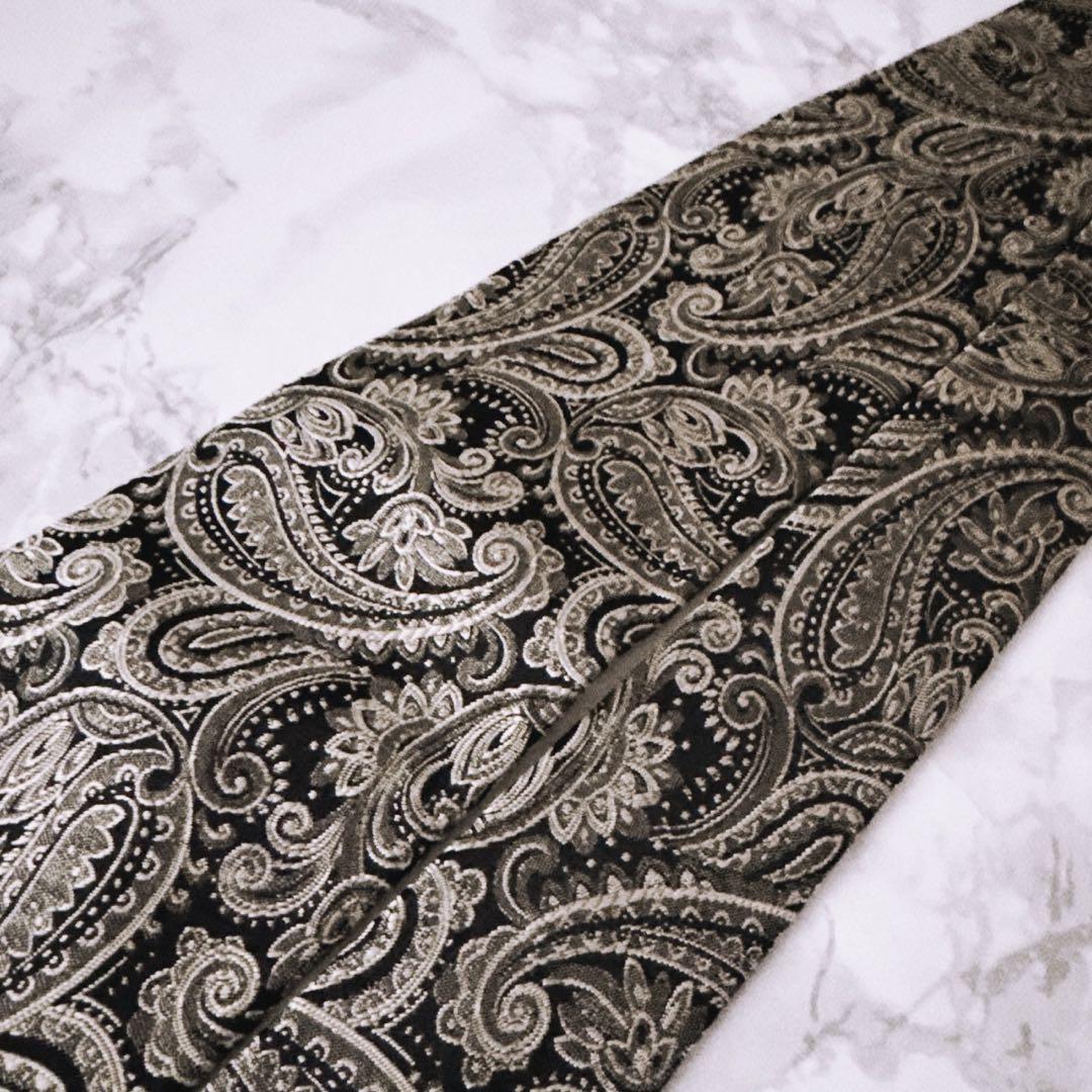 ✨美品✨エトロ　高級感あふれるペイズリー柄　ブラック　ネクタイ