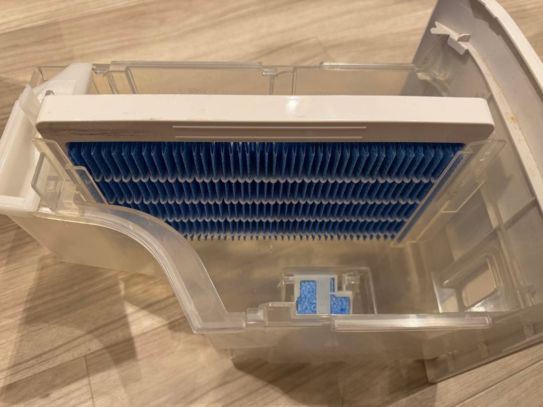 SHARP 空気清浄機　KI-LD50-W